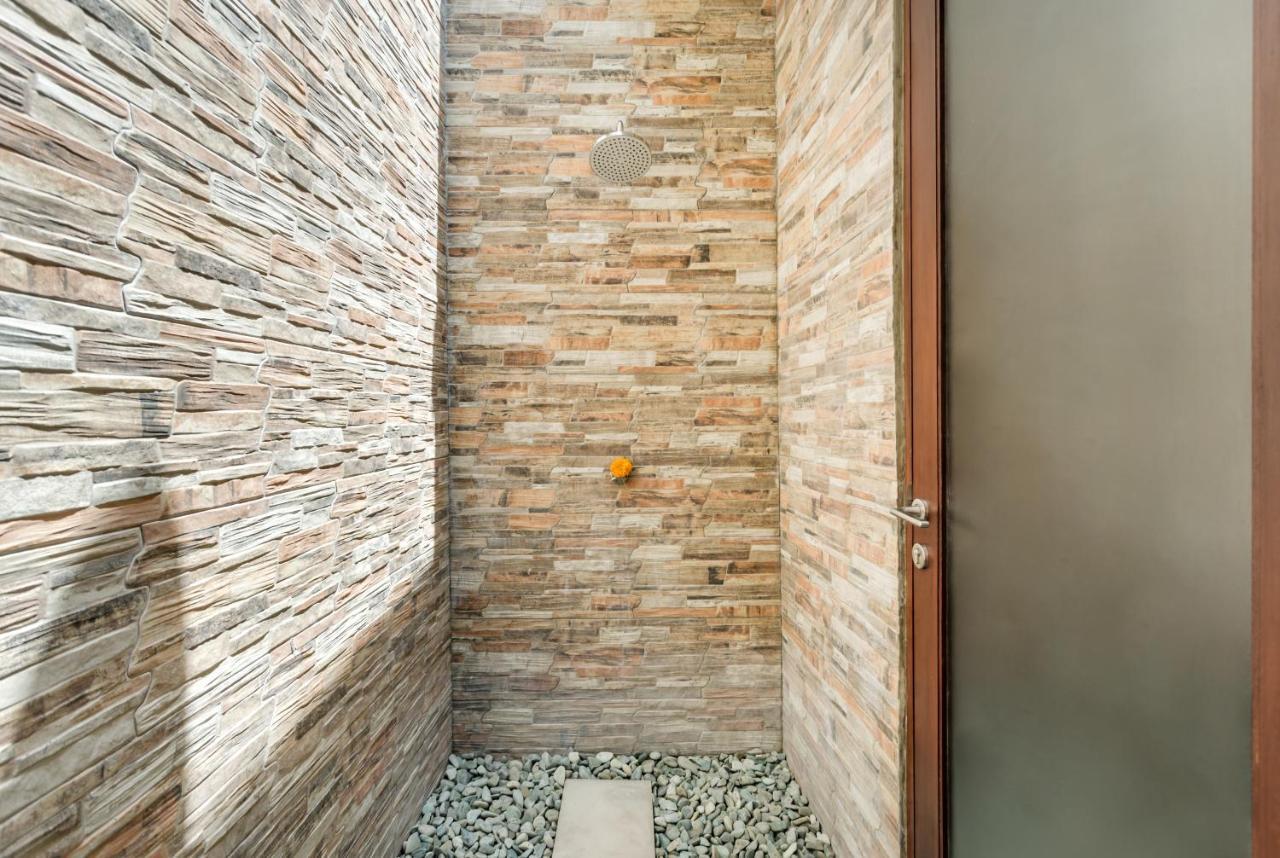Anoli Villa *